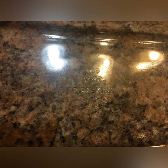 Lot of 2 Vintage 1940’s Fire King Baking Dishes - Picture 11 of 11